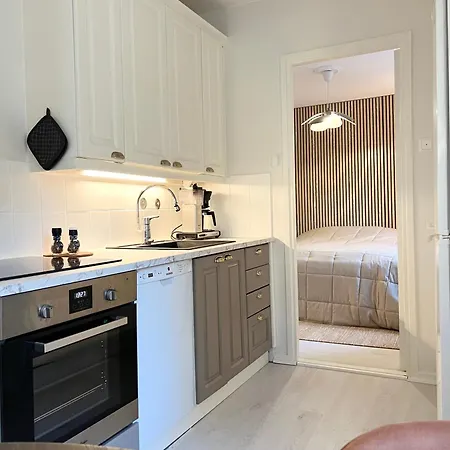 شقة Usva Home - Infrared Sauna, Wifi & Free Parking *
