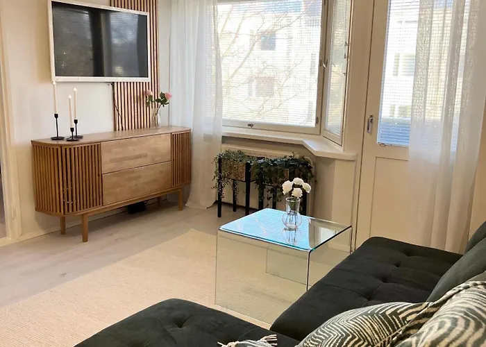 Premium Cityhome -free Wifi & Parking *